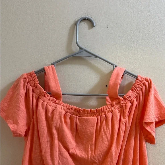 Motherhood Off-Shoulder Coral Blouse - Picture 6 of 7